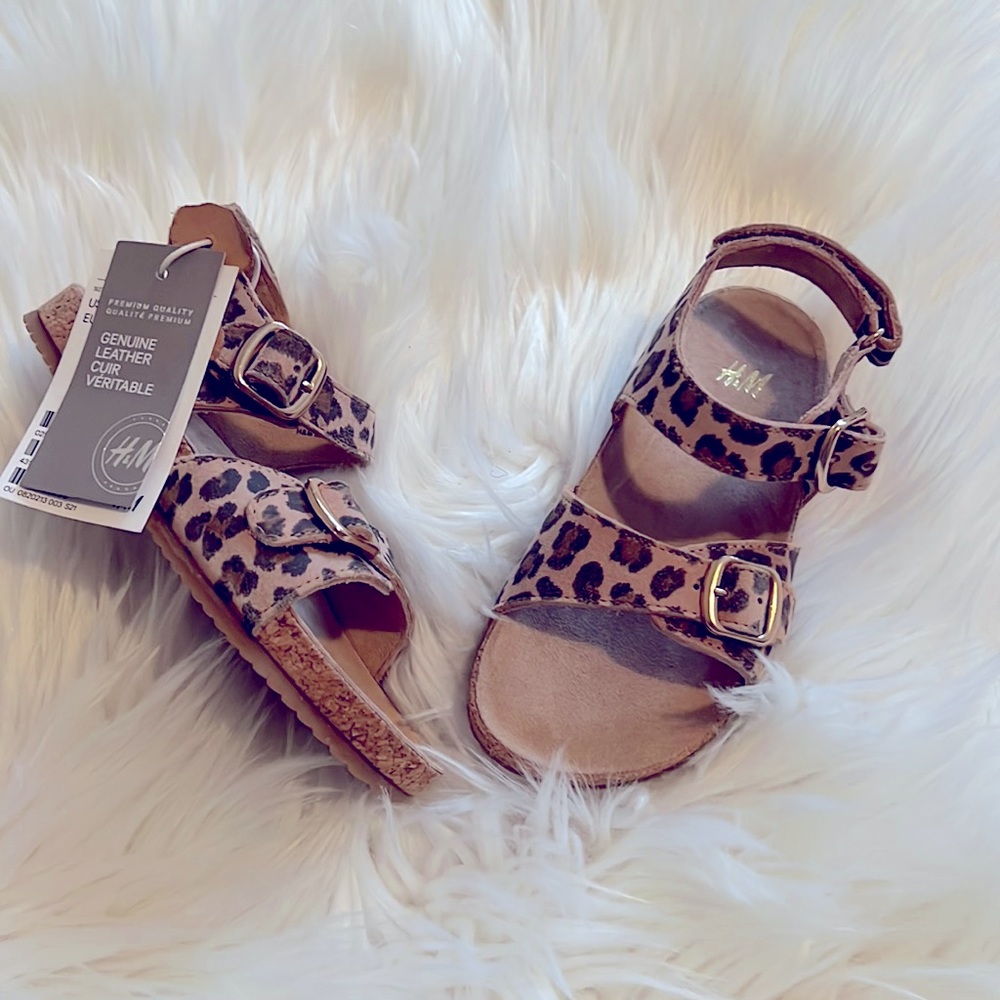 New girls leopard leather sandals
